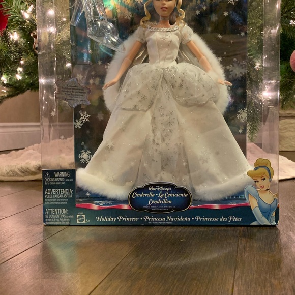 Disney Holiday Princess Cinderella doll 2004 special edition Mattel #G7982 - Picture 4 of 4